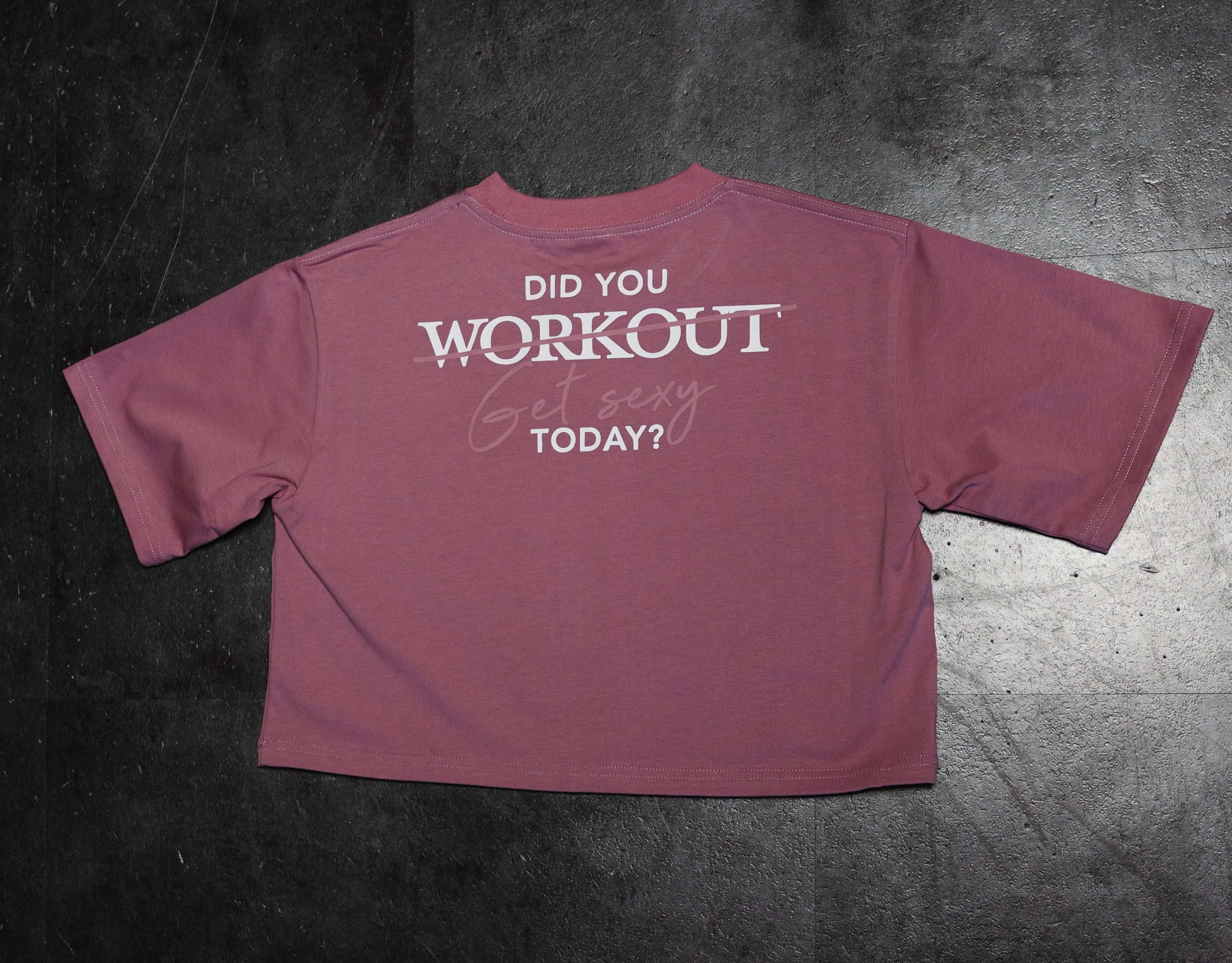 Saxi Oversized Cropped Tee